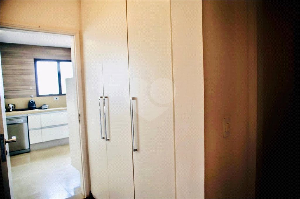 Apartamento à venda com 3 suítes em Tatuapé, São Paulo, SP