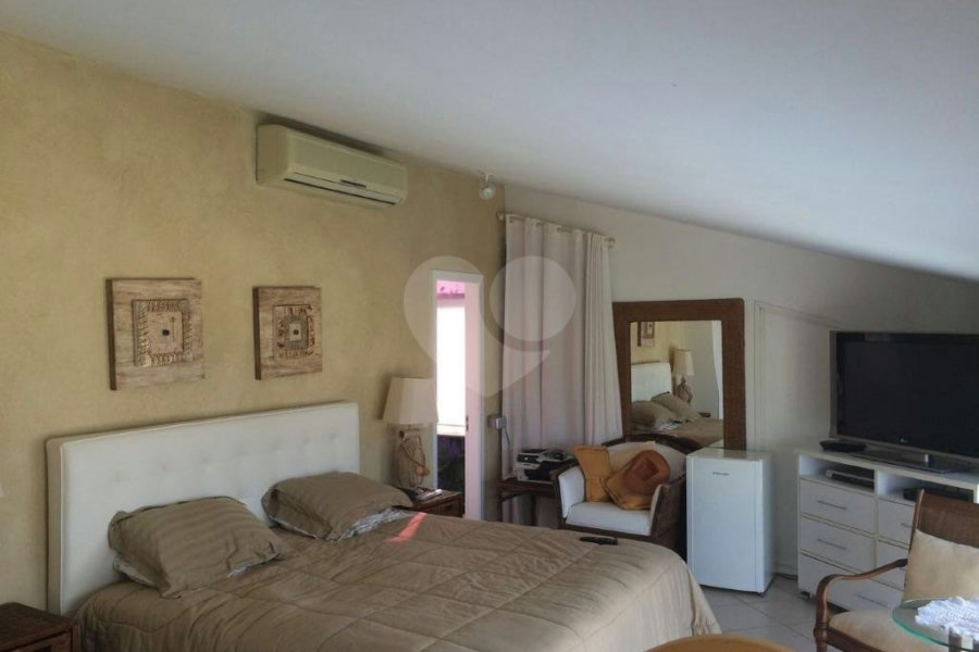 Triplex à venda com 6 suítes em Riviera de São Lourenço, Bertioga, SP