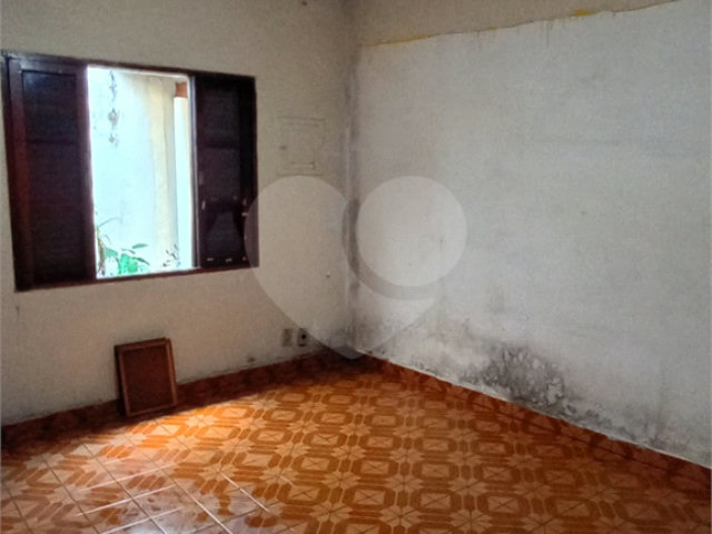 Casa Térrea à venda com 2 quartos em Tremembé, São Paulo, SP
