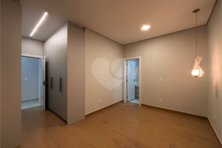 Casa à venda com 3 suítes no condomínio Vista Verde, Indaiatuba - SP
