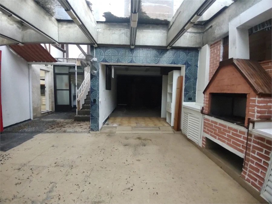 Sobrado à venda com 5 quartos, sendo 3 suítes, em Cidade Monções, São Paulo, SP