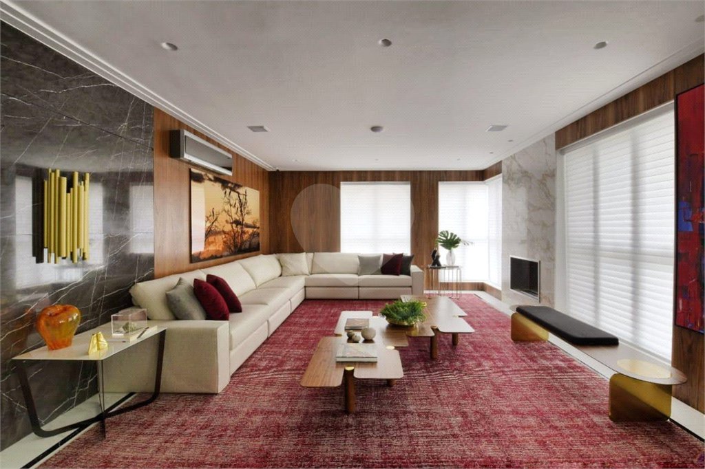 Apartamento à venda com 5 suítes em Vila Gomes Cardim, São Paulo, SP