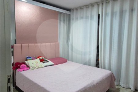 Casa à venda com 3 quartos em Vila Oliveira, Mogi das Cruzes, SP