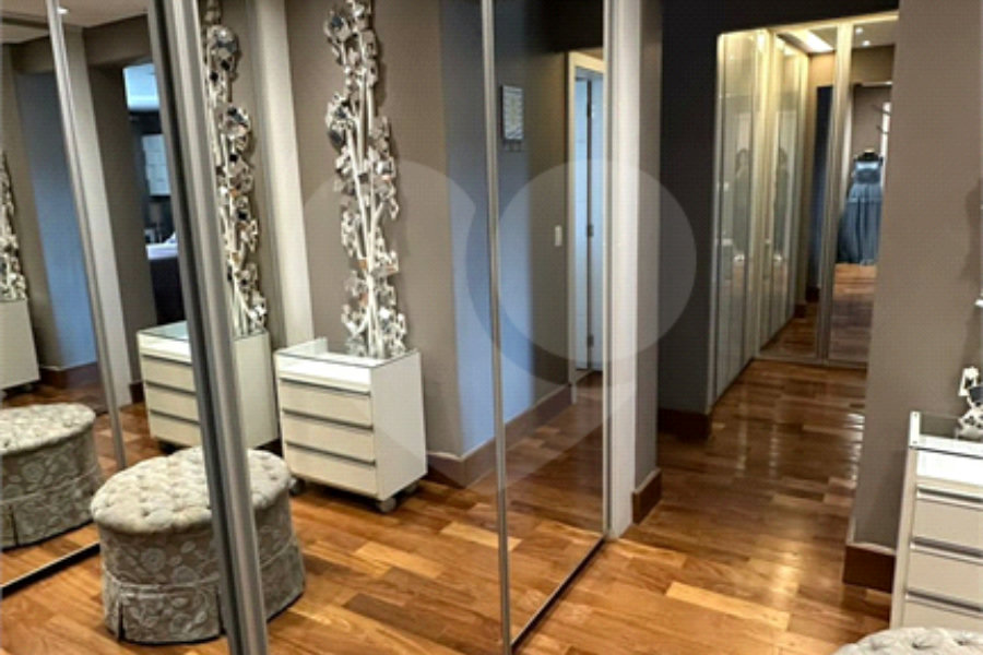 Apartamento à venda com 4 quartos, sendo 3 suítes,  em Santana, São Paulo, SP