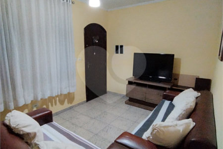 Casa à venda com 2 quartos no condomínio Casa Geminada, São Paulo - SP