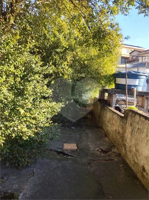 OPORTUNIDADE: Terreno à venda no Jardim Maristela com 250m2, 10 metros de frente!