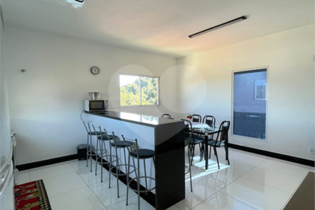 Casa a Venda em Atibaia