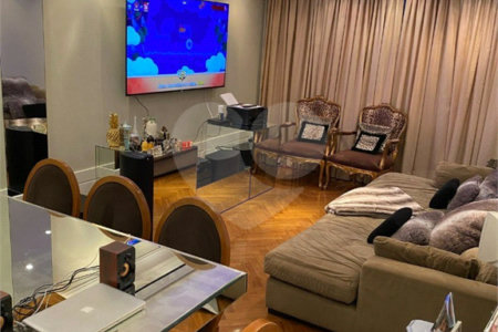 Apartamento de 3 quartos (2 suítes) à venda na Mooca