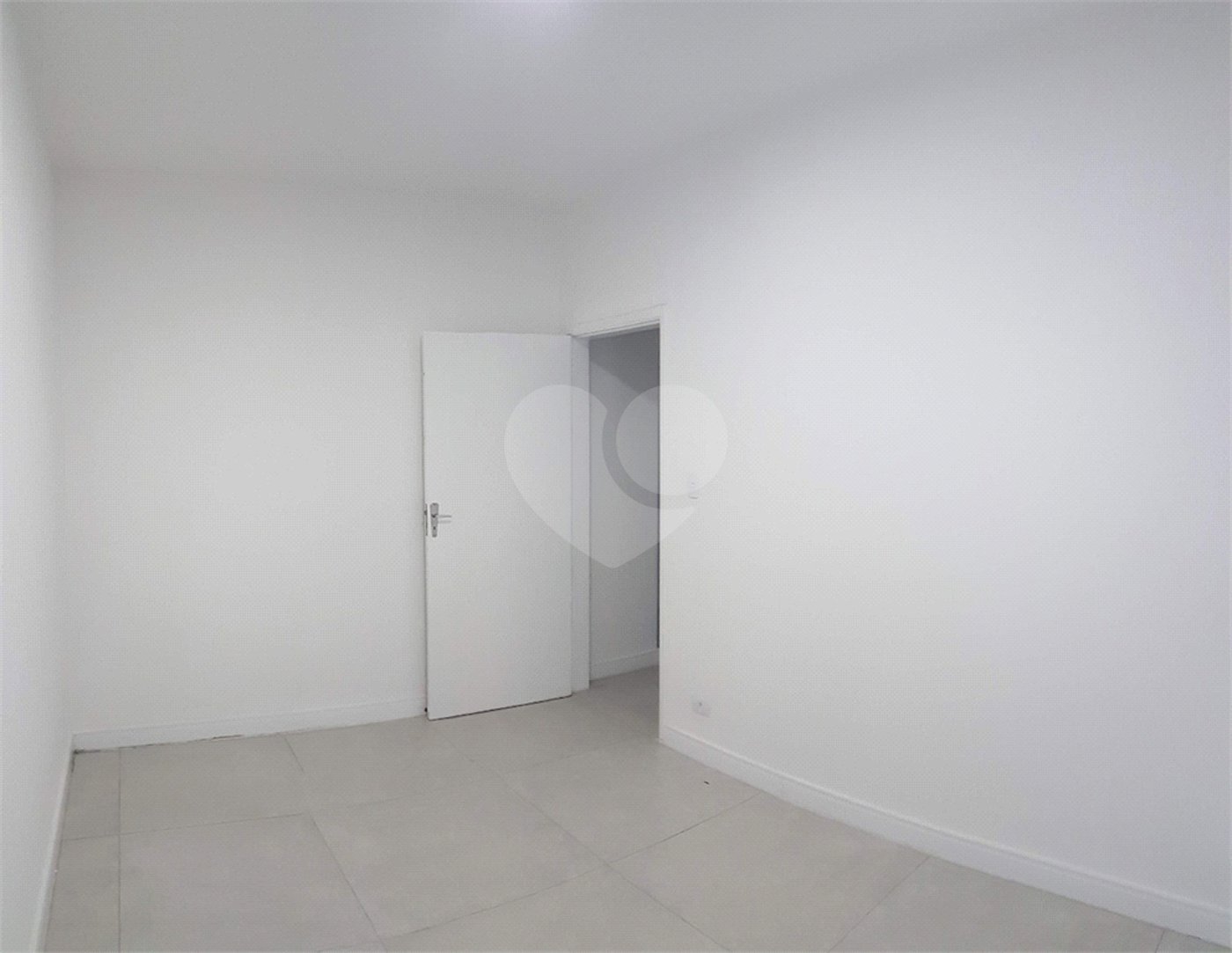 Apartamento com dois dormitórios na Bela Vista