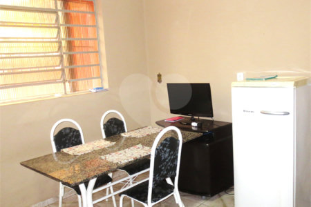 Sobrado Cial/Residencial à venda no Cambuci-220m2 construídos - 4 Quartos/12 vagas na garagem