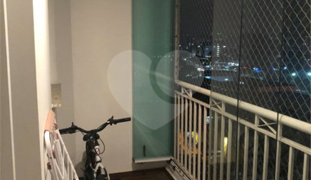 Apartamento à venda com 3 quartos, sendo 1 suíte,  em Mooca, São Paulo, SP