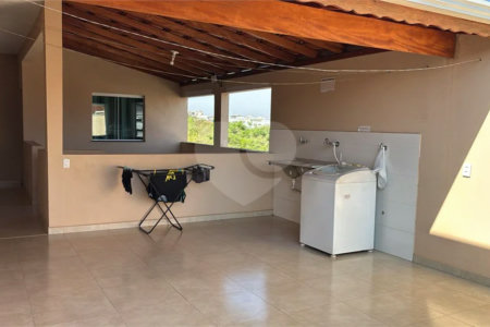 Studio em excelente estado e segurança