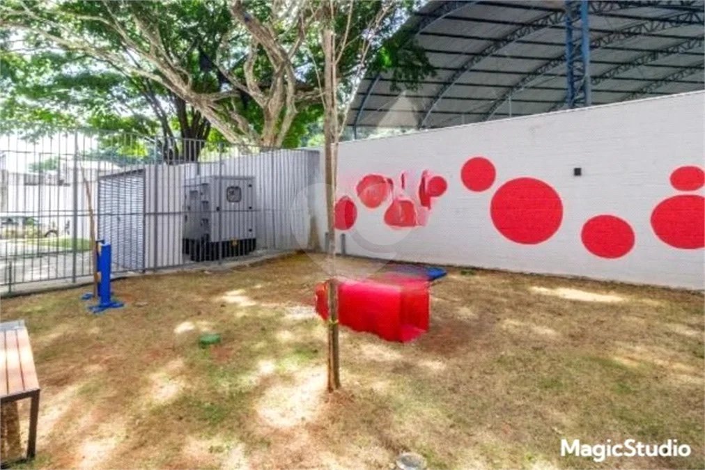 Apartamento com 30m², 1 dormitório, à venda na Freguesia do Ó.