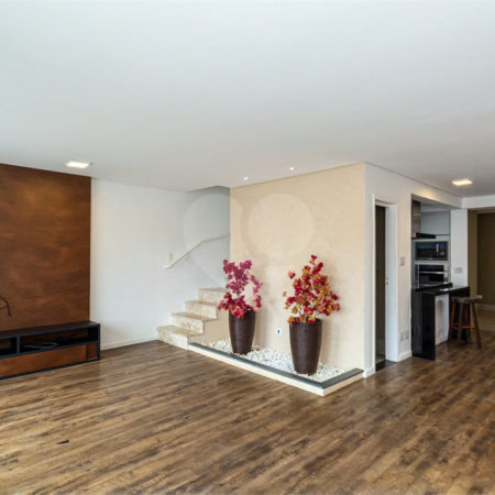 Casa moderna com varanda gourmet com 3 quartos sendo 1 suíte 3 vagas no Campo Belo - São Paulo - SP
