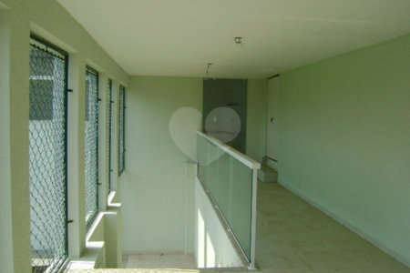 Casa à venda com 3 suítes no condomínio Estância Marambaia, Vinhedo - SP