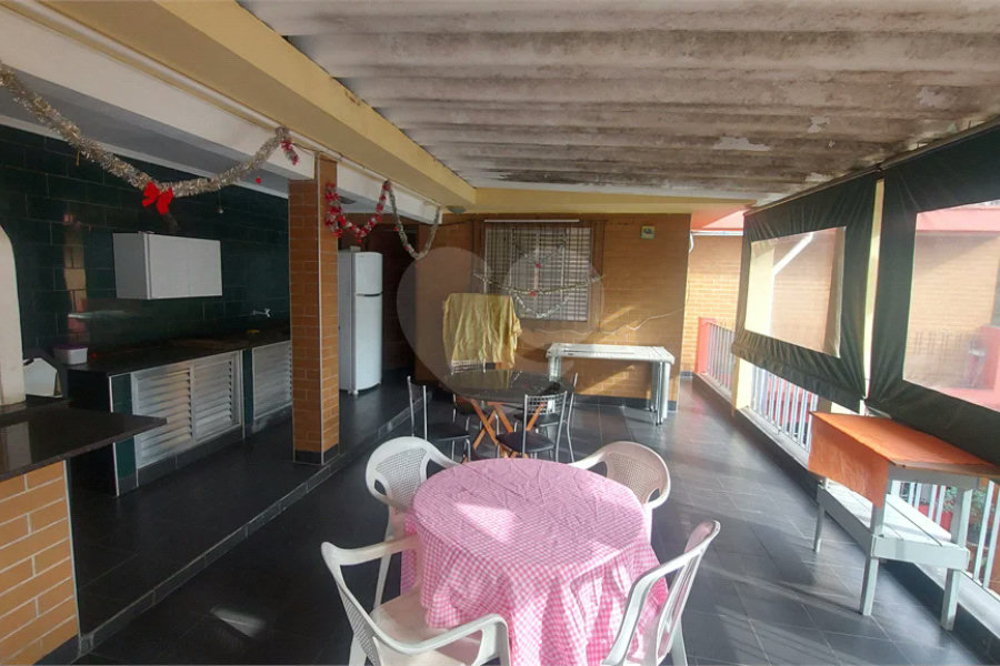 Casa à venda com 5 quartos, sendo 1 suíte, em Jabaquara, São Paulo, SP
