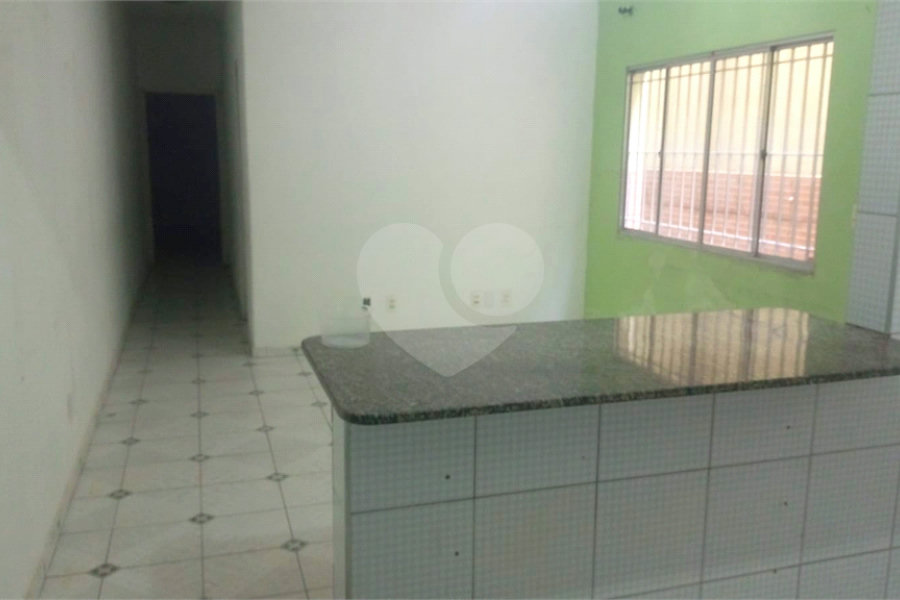 Sobrado à venda com 3 quartos, sendo 1 suíte, em Tremembé, São Paulo, SP