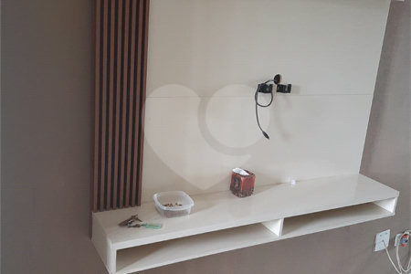 Apartamento à venda com 2 quartos em Vila Constança, São Paulo, SP