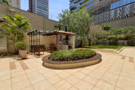 Apartamento à venda com 2 quartos, sendo 1 suíte, em Pinheiros, São Paulo, SP