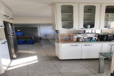 Apartamento à venda com 4 quartos, sendo 2 suítes,  em Indianópolis, São Paulo, SP