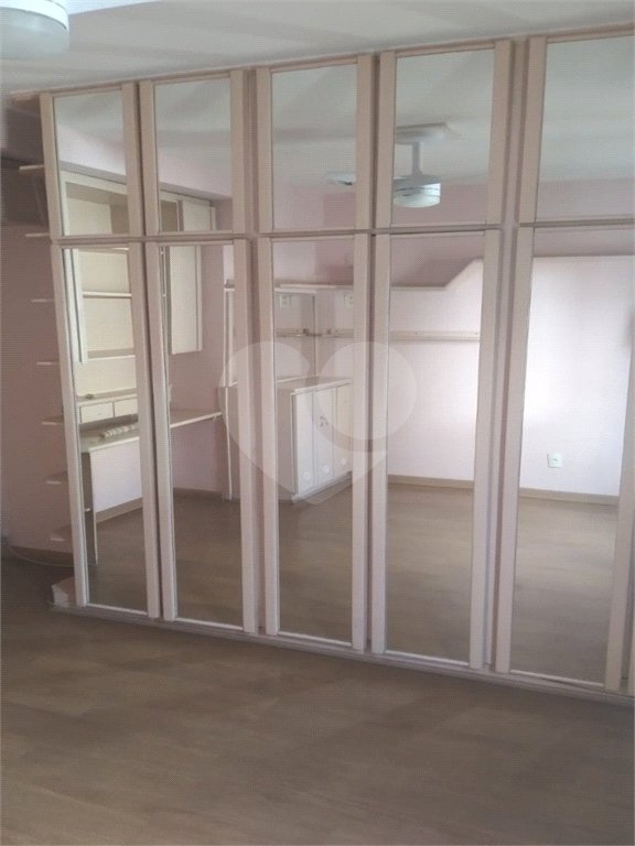 Casa à venda com 3 quartos em Mirandópolis, São Paulo, SP