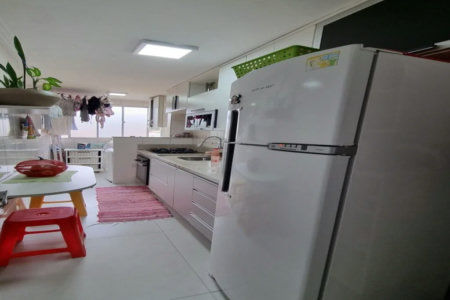 Apartamento à venda com 3 quartos, sendo 1 suíte,  em Jardim Esmeralda, São Paulo, SP