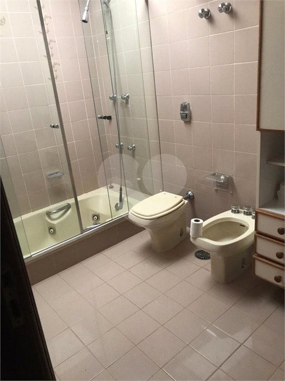 Casa à venda com 6 quartos, sendo 5 suítes, em Roseira, Mairiporã, SP