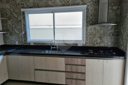 Casa à venda com 3 suítes no condomínio Reserva da Mata, Vinhedo - SP
