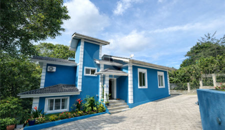 Casa à venda com 3 quartos, sendo 1 suíte,  no condomínio Alpes da Cantareira, Mairiporã - SP