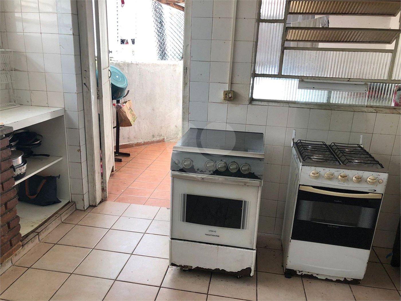 Casa à venda com 6 quartos, sendo 2 suítes, em Vila Monumento, São Paulo, SP