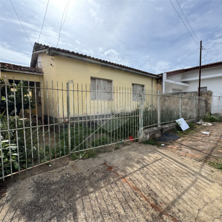 Casa à venda com 3 quartos no Centro, Itapetininga, SP