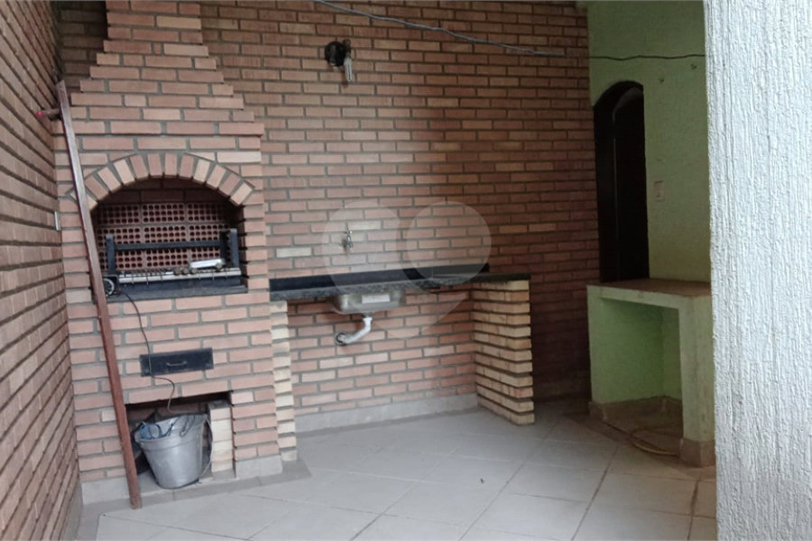 Sobrado à venda com 4 quartos, sendo 1 suíte, em Vila Rosália, Guarulhos, SP