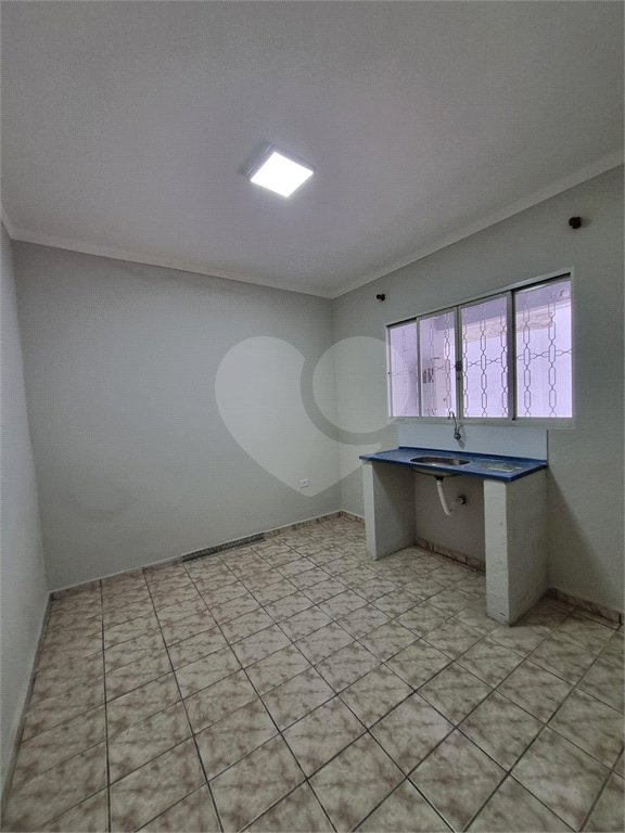 Casa de Vila para alugar com 2 quartos em Vila Nova Cachoeirinha, São Paulo, SP