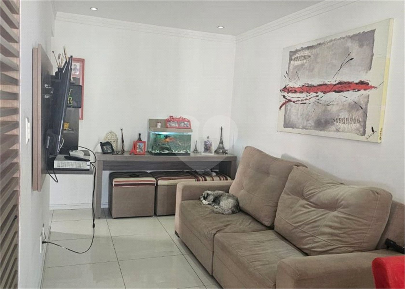 Casa à venda com 3 quartos, sendo 1 suíte, no condomínio Parque das Árvores, Sorocaba - SP