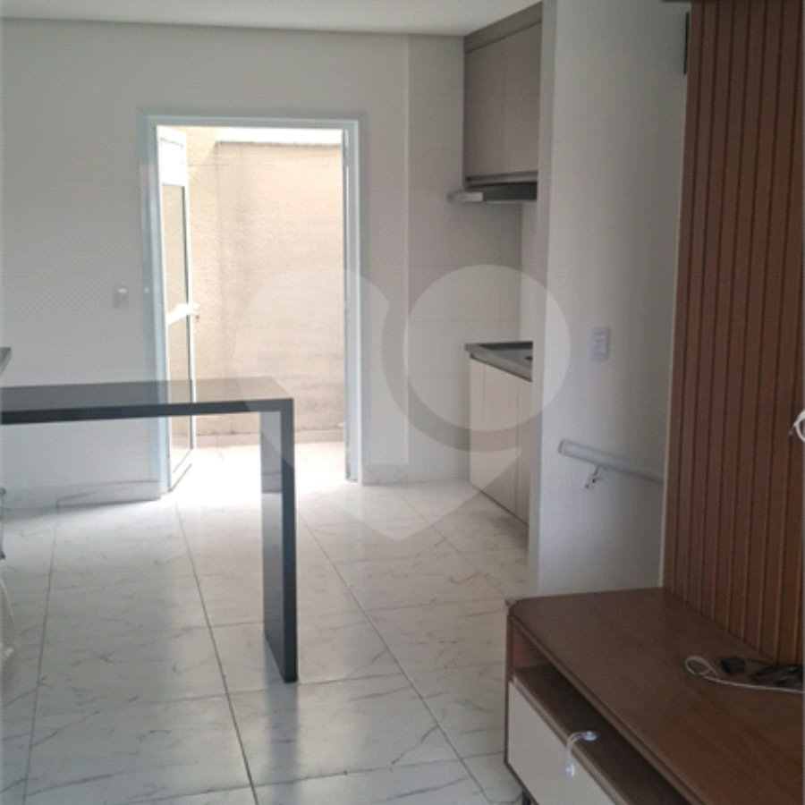 Casa à venda com 2 quartos, sendo 1 suíte, no condomínio Tanque Velho, São Paulo - SP