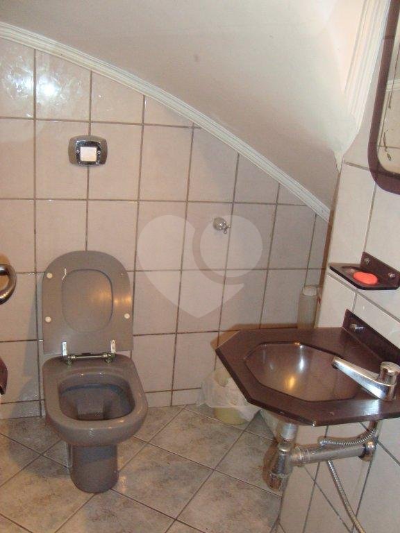 Sobrado à venda com 4 quartos, sendo 2 suítes, em Santa Teresinha, São Paulo, SP