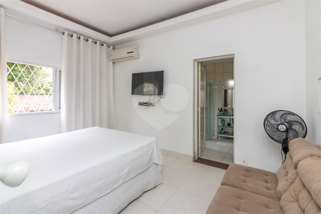 Casa à venda com 3 quartos, sendo 1 suíte, em Chácara Santo Antônio (zona Sul), São Paulo, SP