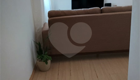 Apartamento à venda com 2 quartos em Parque Maria Domitila, São Paulo, SP