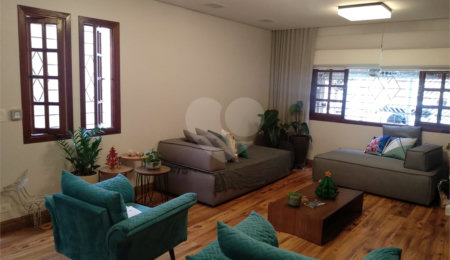 Sobrado à venda com 4 quartos, sendo 2 suítes,  em City Campo Grande, São Paulo, SP
