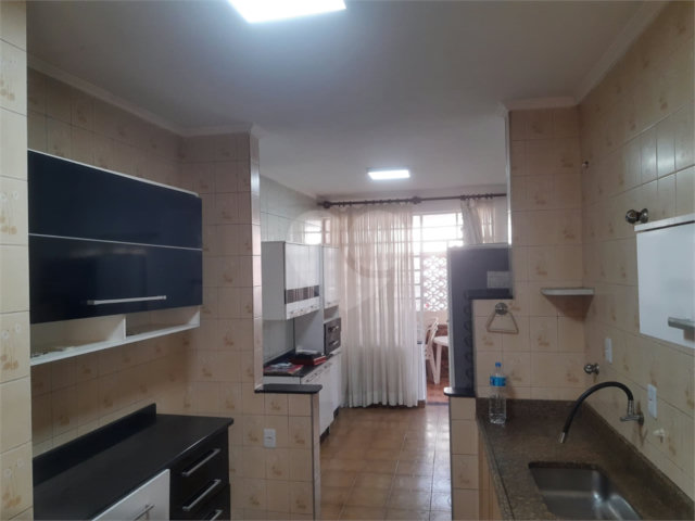 Casa à venda com 5 quartos, sendo 2 suítes,  em Santana, São Paulo, SP