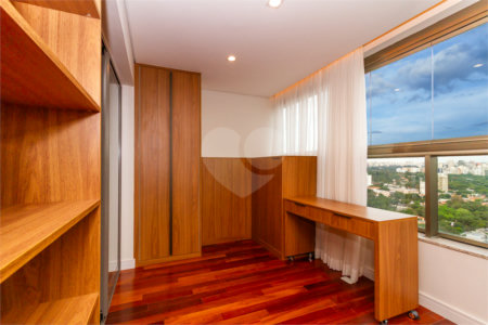 Apartamento à venda com 1 suíte em Pinheiros, São Paulo, SP