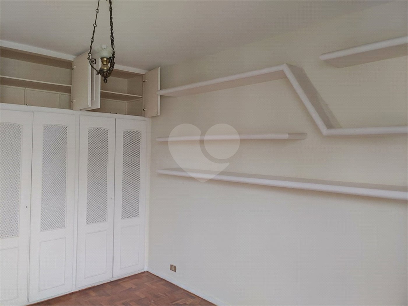 Apartamento à venda com 3 quartos, sendo 1 suíte, em Vila Mariana, São Paulo, SP