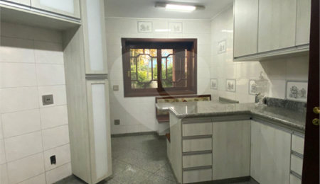 Casa à venda com 3 quartos, sendo 4 suítes,  no condomínio Estância Marambaia, Vinhedo - SP