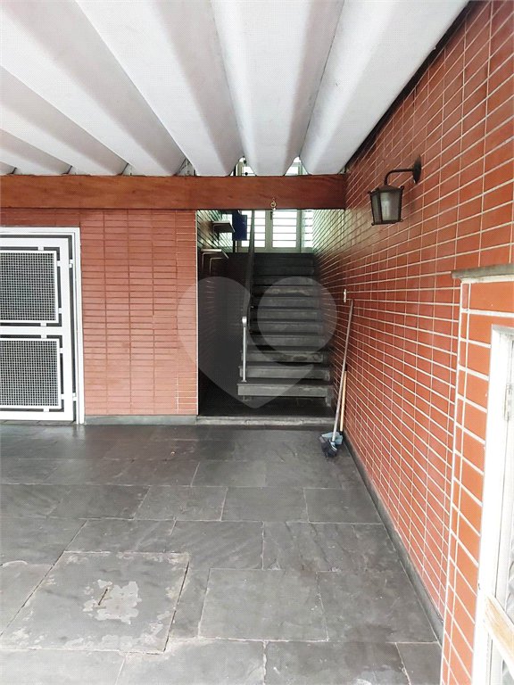 Sobrado à venda com 3 quartos em Jardim Japão, São Paulo, SP