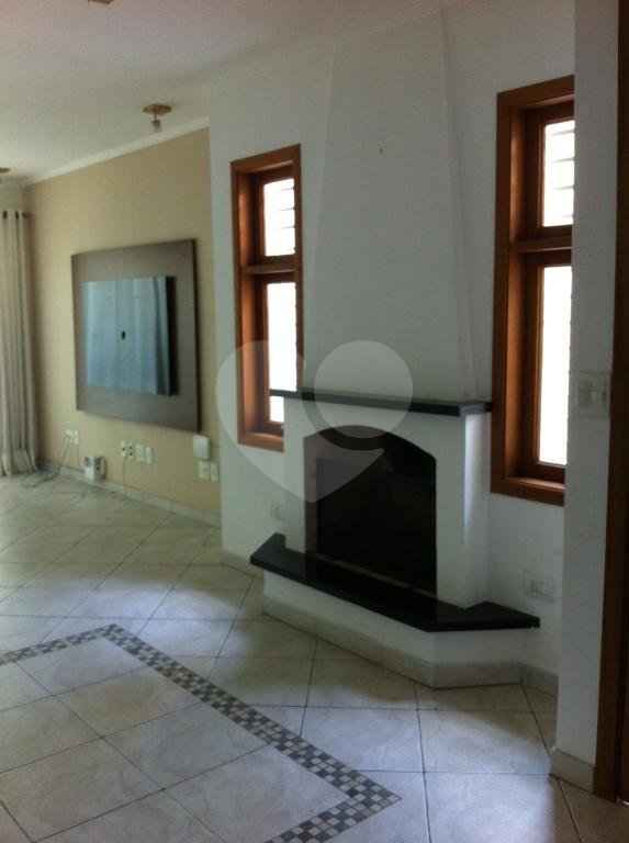 Casa à venda com 3 suítes em Santana, São Paulo, SP