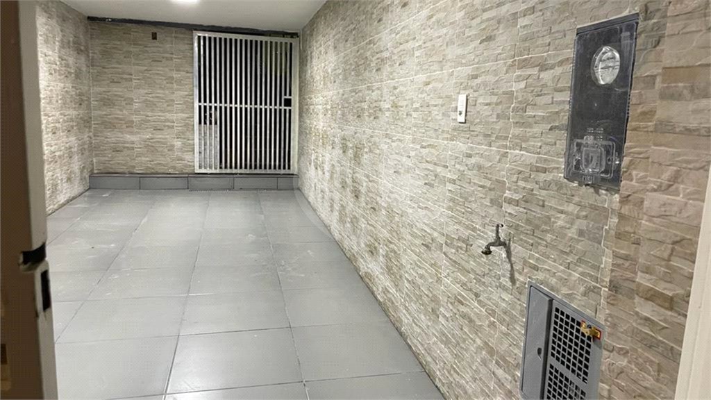 Sobrado à venda com 4 quartos, sendo 1 suíte, em Tremembé, São Paulo, SP