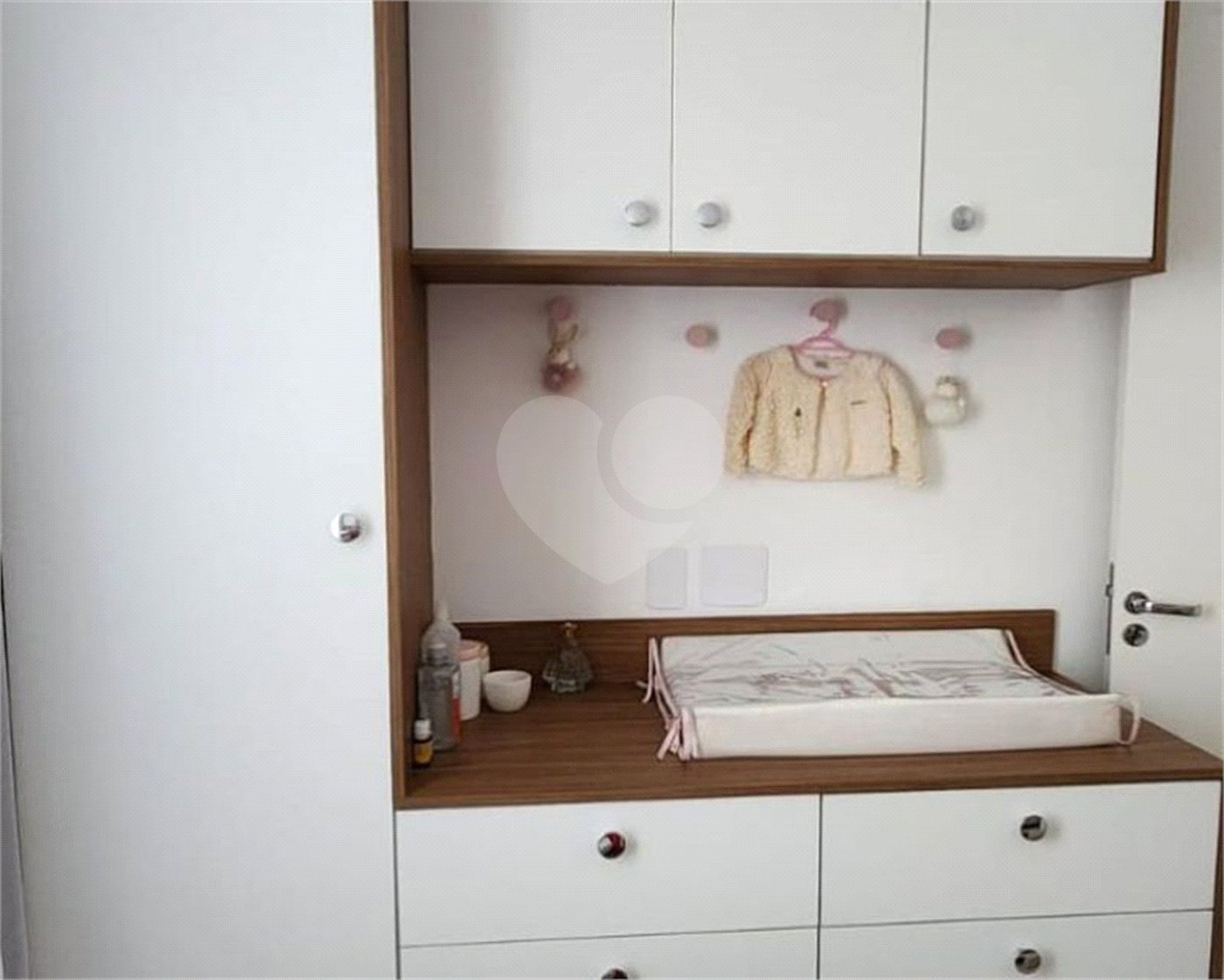 Apartamento à venda com 3 quartos, sendo 1 suíte, em Jardim Piratininga, Sorocaba, SP