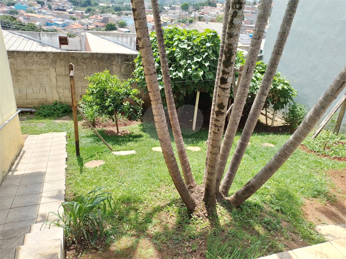 Casa à venda com 3 quartos em Jardim Imperial, Atibaia, SP
