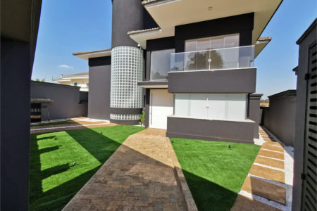 Casa à venda ou para alugar com 4 suítes em Parque dos Príncipes, São Paulo, SP