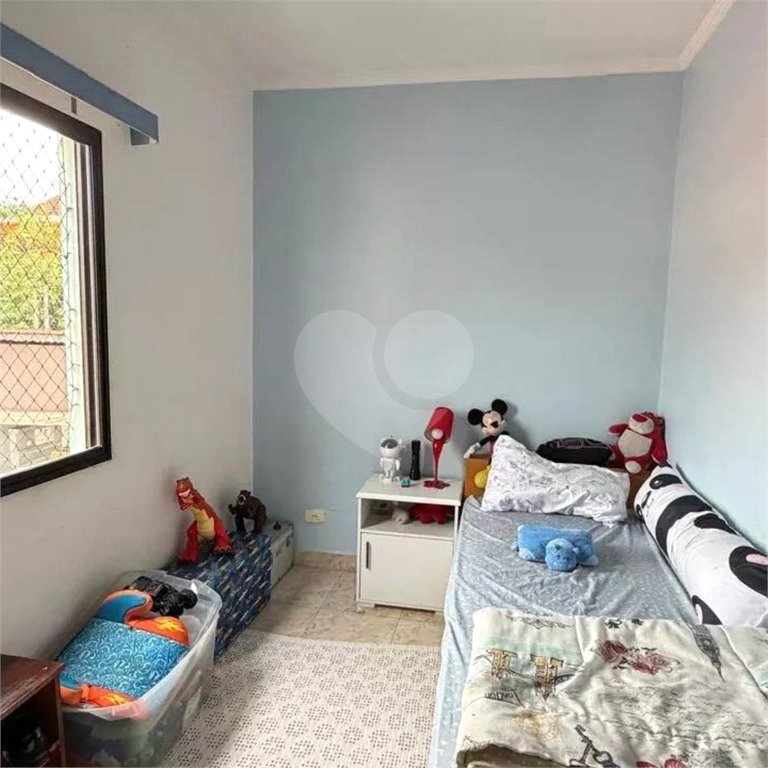 Sobrado à venda com 3 quartos, sendo 1 suíte, em Parque Maria Domitila, São Paulo, SP